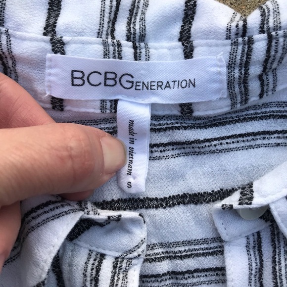 BCBGeneration light weight tank M - Picture 5 of 6